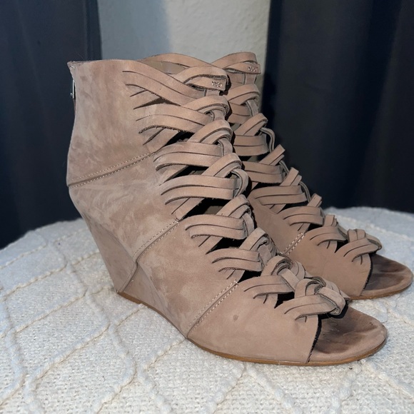 DOLCE VITA - Wedge Open-toe Bootie - Picture 2 of 3